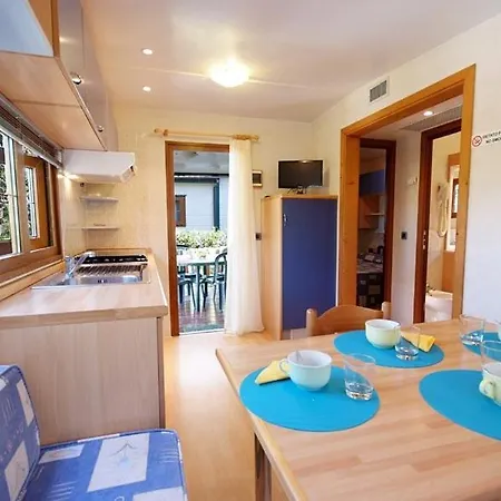 Acquaviva Village Camping Πάρκο διακοπών *