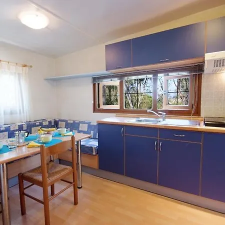 Acquaviva Village Kompleks wypoczynkowy *