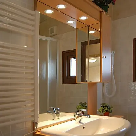 Acquaviva Village * Portoferraio