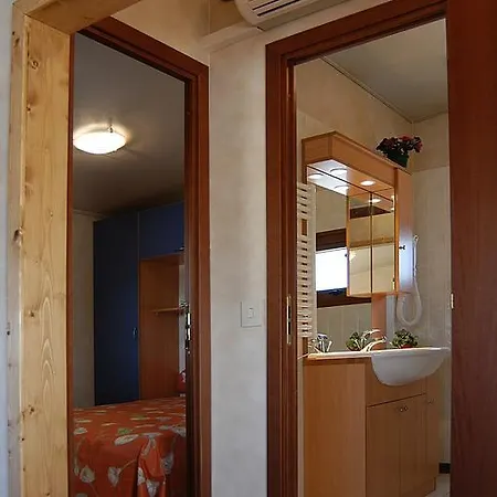 Acquaviva Village Camping ホリデーパーク *