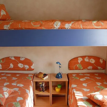 Acquaviva Village 费拉约港