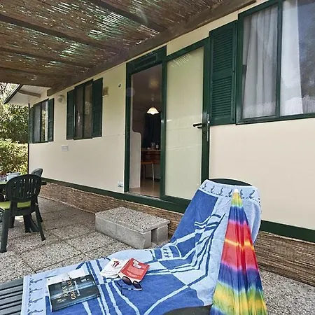 Acquaviva Village Camping ホリデーパーク