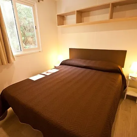 Acquaviva Village Camping ホリデーパーク *