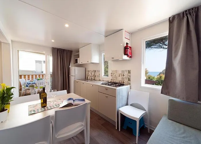 Vakantiepark Acquaviva Village Portoferraio