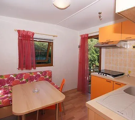 Prázdninový areál Acquaviva Village *